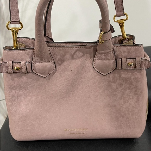 Burberry Derby Leather Small Banner Tote - Picture 7 of 11